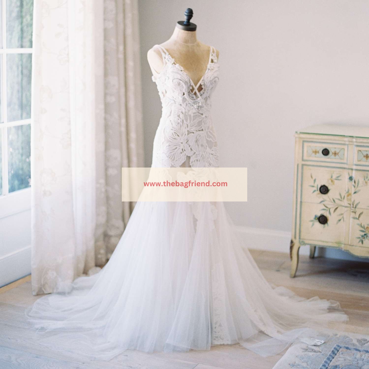 How To Keep A Wedding Dress White